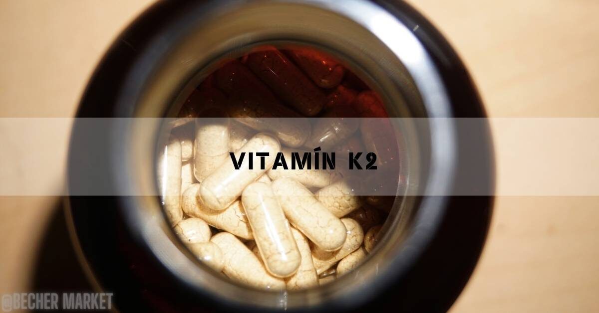 Vitamín K2: MK4 vs MK7 [Účinky, Zdroje, Dávkování & Rizika]