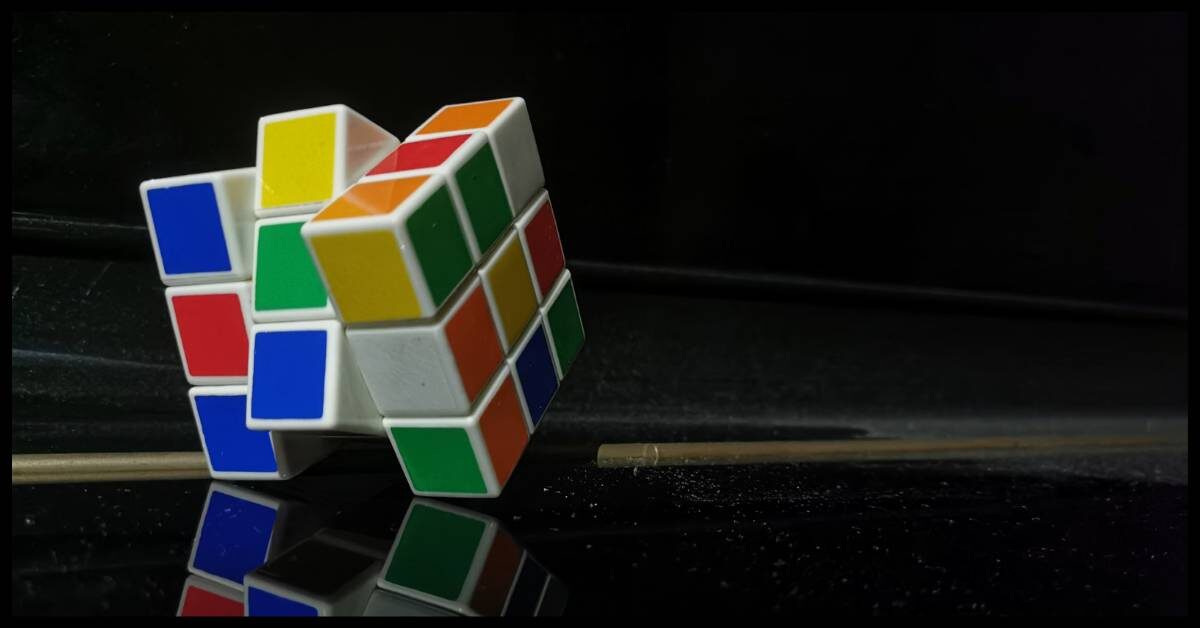 Jak Složit Rubikovu Kostku? 6 Jednoduchých Návodů Na Poskládání!