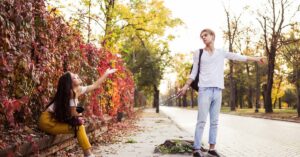 Jak poznat, že si se mnou jen hraje: 5 jasných varovných signálů