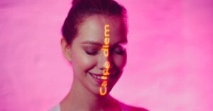 Co znamená Carpe Diem? Význam a původ tohoto latinského výroku