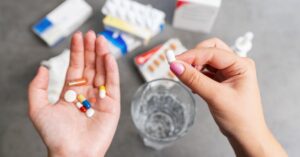 Které vitamíny se nesmí užívat spolu? 6 Vitamínů, které nesmíte brát spolu
